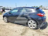 2017 Chevrolet Cruze photo