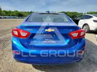 2017 Chevrolet Cruze photo