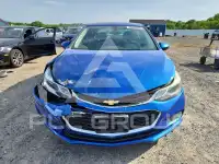 2017 Chevrolet Cruze photo