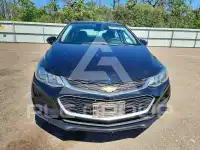 2017 Chevrolet Cruze photo