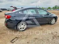2017 Chevrolet Cruze photo