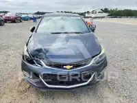 2017 Chevrolet Cruze photo