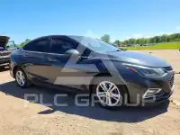 2017 Chevrolet Cruze photo