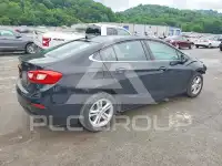 2017 Chevrolet Cruze фото