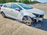 2017 Chevrolet Cruze photo