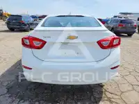 2017 Chevrolet Cruze photo