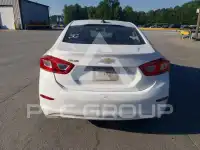 2017 Chevrolet Cruze photo