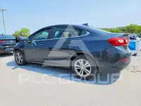 2017 Chevrolet Cruze photo