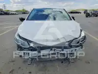 2017 Chevrolet Cruze photo