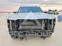 2017 Chevrolet Silverado фото