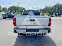 2017 Chevrolet Silverado фото