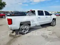 2017 Chevrolet Silverado фото