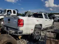 2017 Chevrolet Silverado фото