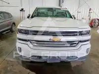 2017 Chevrolet Silverado фото