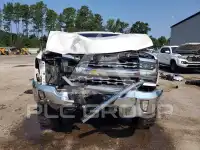 2017 Chevrolet Silverado photo