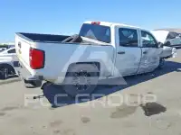2017 Chevrolet Silverado фото