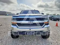 2017 Chevrolet Silverado photo