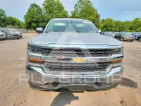 2017 Chevrolet Silverado фото