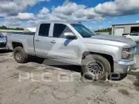 2017 Chevrolet Silverado photo