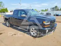 2017 Chevrolet Silverado photo