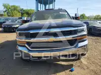 2017 Chevrolet Silverado фото
