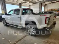2017 Chevrolet Silverado фото