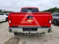 2017 Chevrolet Silverado фото