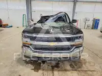 2017 Chevrolet Silverado photo