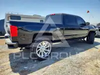 2017 Chevrolet Silverado фото