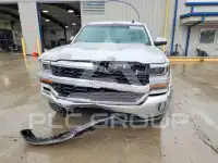 2017 Chevrolet Silverado фото