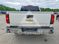 2017 Chevrolet Silverado photo