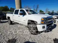 2017 Chevrolet Silverado фото