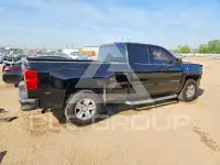 2017 Chevrolet Silverado photo