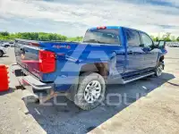 2017 Chevrolet Silverado фото
