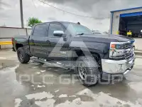 2017 Chevrolet Silverado фото