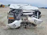 2017 Chevrolet Silverado фото