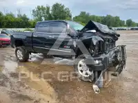 2017 Chevrolet Silverado фото