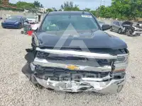 2017 Chevrolet Silverado photo