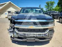 2017 Chevrolet Silverado photo