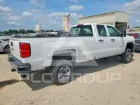 2017 Chevrolet Silverado photo