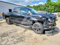 2017 Chevrolet Silverado photo