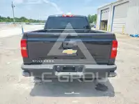 2017 Chevrolet Silverado фото