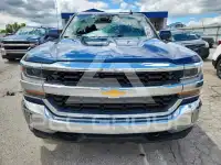 2017 Chevrolet Silverado фото