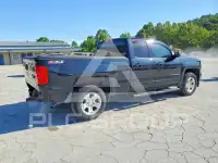 2017 Chevrolet Silverado фото