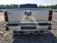 2017 Chevrolet Silverado photo