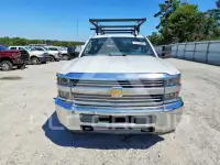 2017 Chevrolet Silverado фото