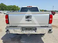 2017 Chevrolet Silverado фото