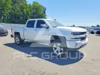 2017 Chevrolet Silverado photo