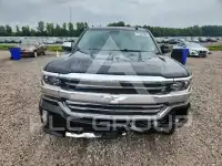 2017 Chevrolet Silverado photo