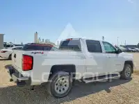 2017 Chevrolet Silverado photo